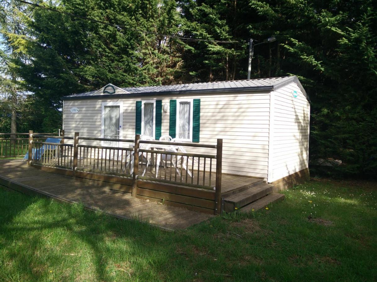 Camping Au Tour De L'Aveyron L'Hospitalet-du-Larzac Exterior photo